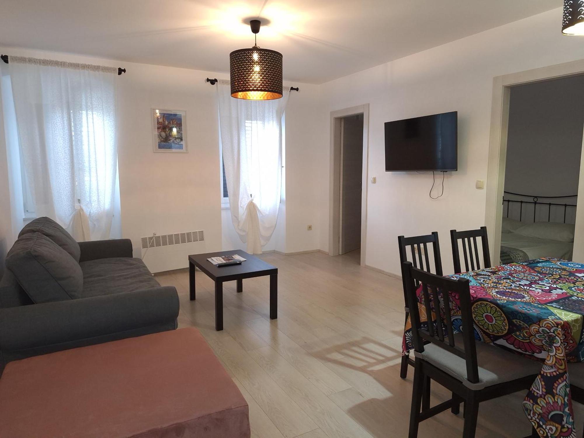 Apartments Knezgrad ロヴラン エクステリア 写真