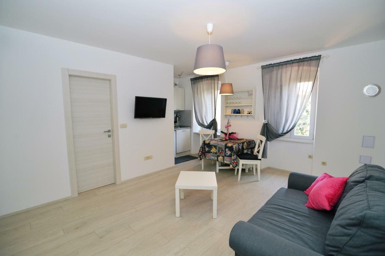 Apartments Knezgrad ロヴラン エクステリア 写真